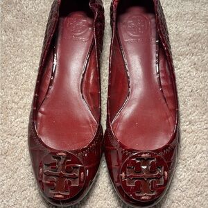 Tory Burch Reva Cranberry Crocodile Embossed Leather Flats